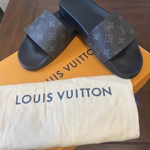 Louis Vuitton slides